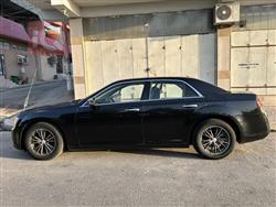 کرایسلەر 300